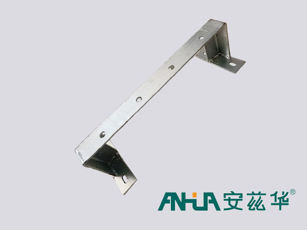 M型橫擔